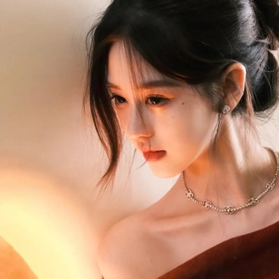 鱼跃在花见粤语